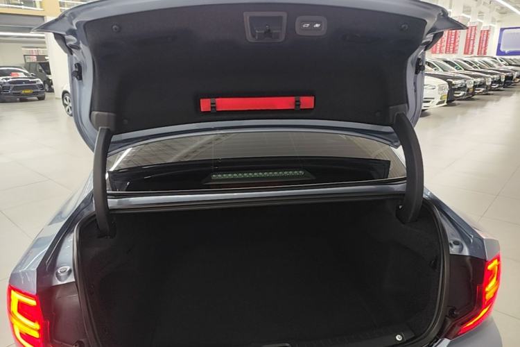 Used Volvo S90 2020 T5 Zhiya Luxury Edition Trunk