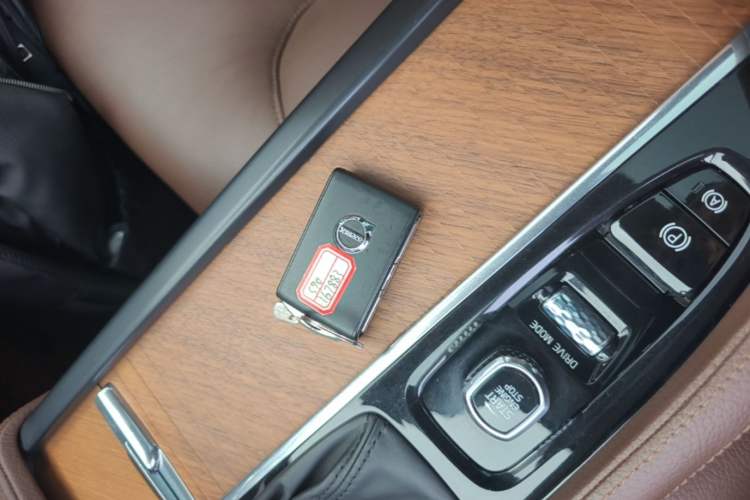 Used Volvo S90 2020 T5 Zhiyi Luxury Edition Vehicle Key