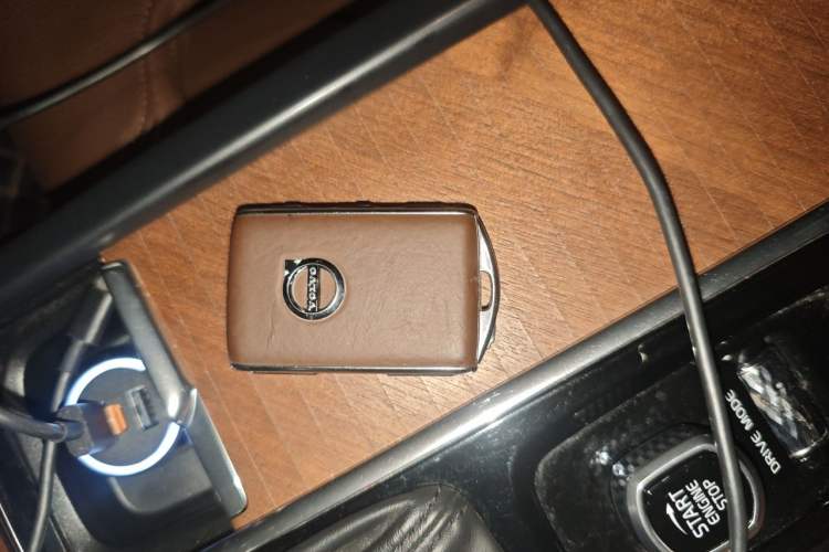 Used Volvo S90 2020 T5 Zhiyuan Luxury Edition Vehicle Key