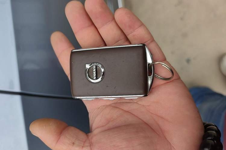 Used Volvo S90 2020 Facelift T5 Smart & Luxurious Edition Vehicle Key