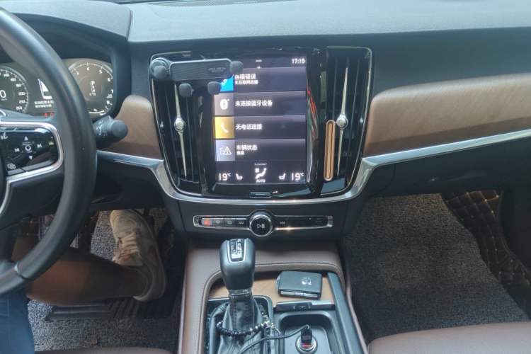 Used Volvo S90 2020 T5 Zhiyi Luxury Edition Audio And AC Panel
