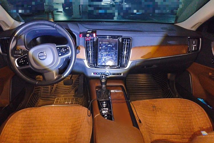 Used Volvo S90 2020 T5 Zhiyi Luxury Edition Center Console