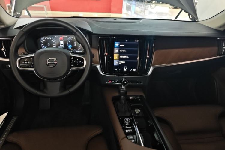 Used Volvo S90 2020 T5 Zhiyuan Luxury Edition Center Console
