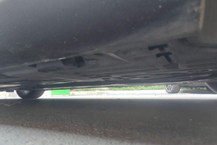 Used Volvo S90 2020 T5 Zhiyi Luxury Edition Chassis Rear Left