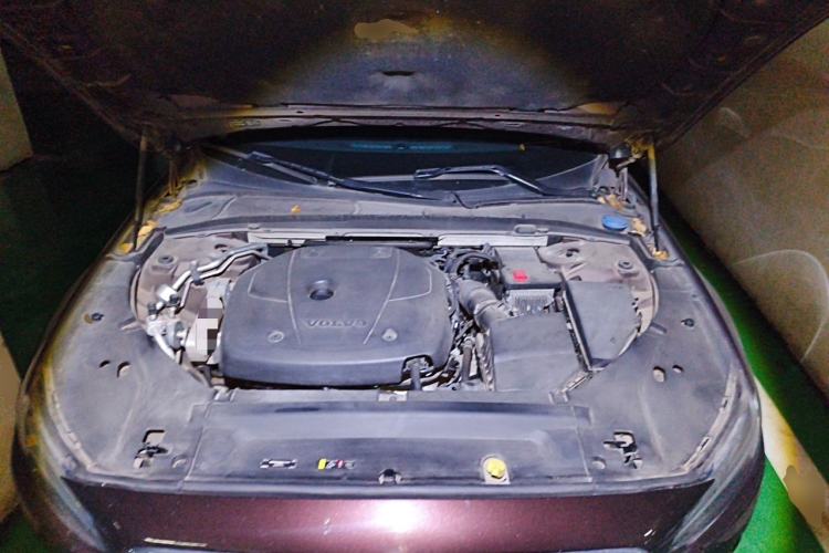 Used Volvo S90 2020 T5 Zhiyi Luxury Edition Engine Bay