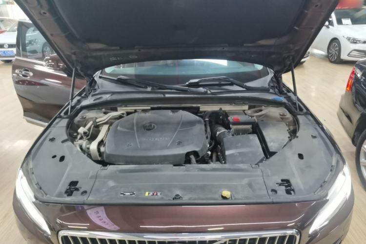 Used Volvo S90 2020 T5 Zhiyuan Luxury Edition Engine Bay