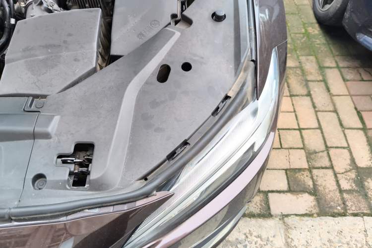Used Volvo S90 2020 T5 Zhiyi Luxury Edition Engine Bay Left