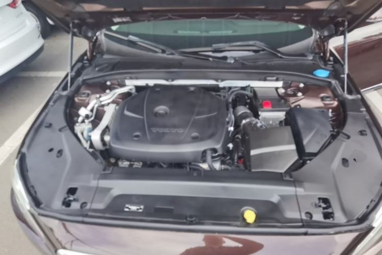 Used Volvo S90 2020 T5 Zhiyi Luxury Edition Engine Bay