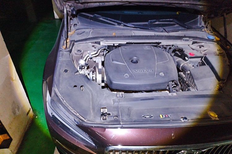 Used Volvo S90 2020 T5 Zhiyi Luxury Edition Engine Bay Right
