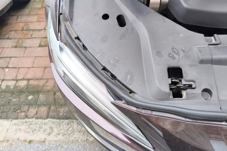 Used Volvo S90 2020 T5 Zhiyi Luxury Edition Engine Bay Right