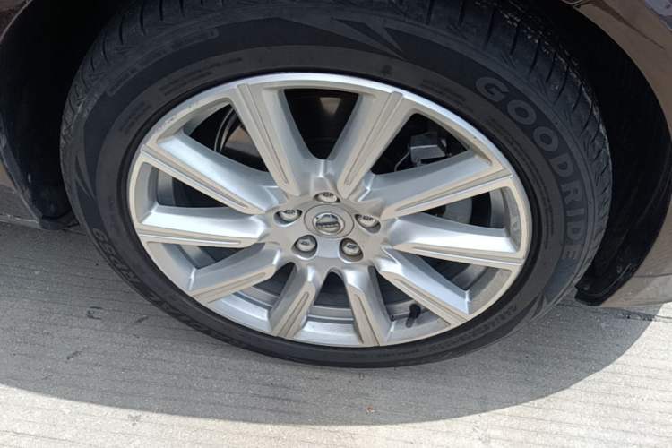 Used Volvo S90 2020 T5 Zhiyi Luxury Edition Exterior 4