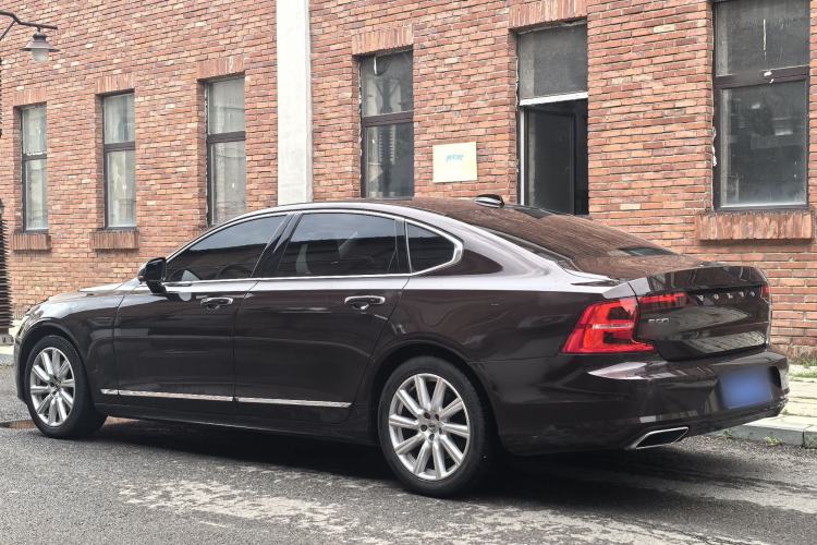 Used Volvo S90 2020 Facelifted T5 Zhiyi Luxury Edition Exterior 4