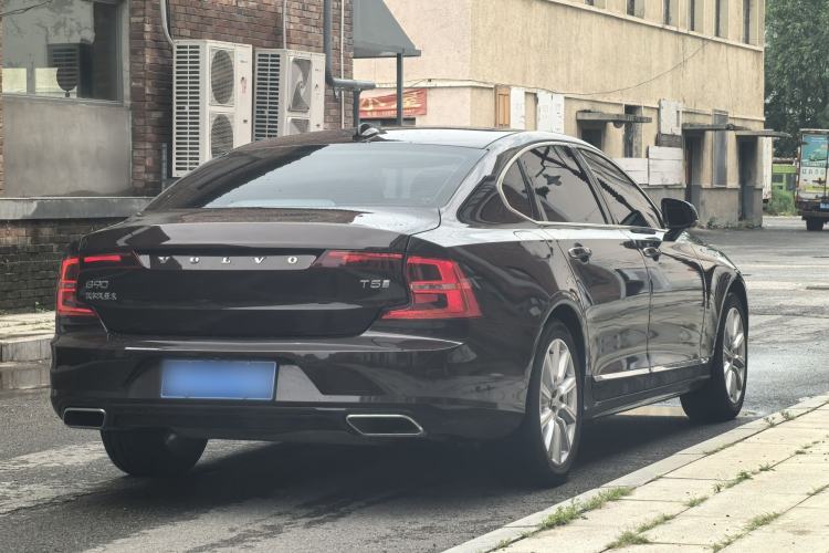 Used Volvo S90 2020 Facelifted T5 Zhiyi Luxury Edition Exterior 5