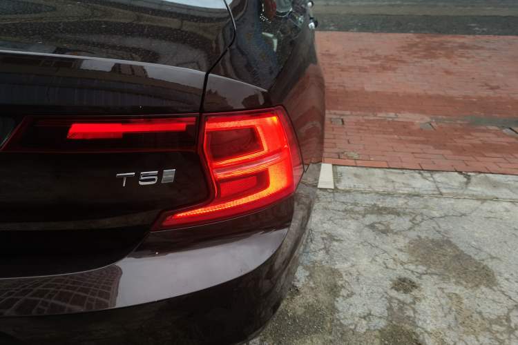 Used Volvo S90 2020 T5 Zhiyi Luxury Edition Exterior 6