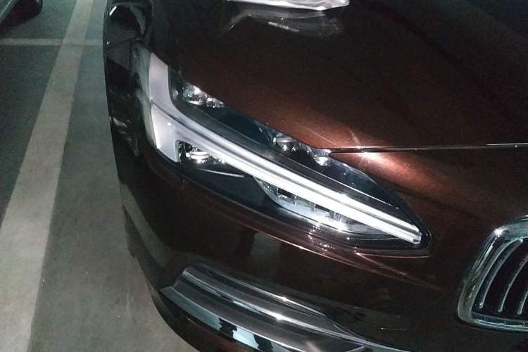 Used Volvo S90 2020 T5 Zhiyi Luxury Edition Exterior 6