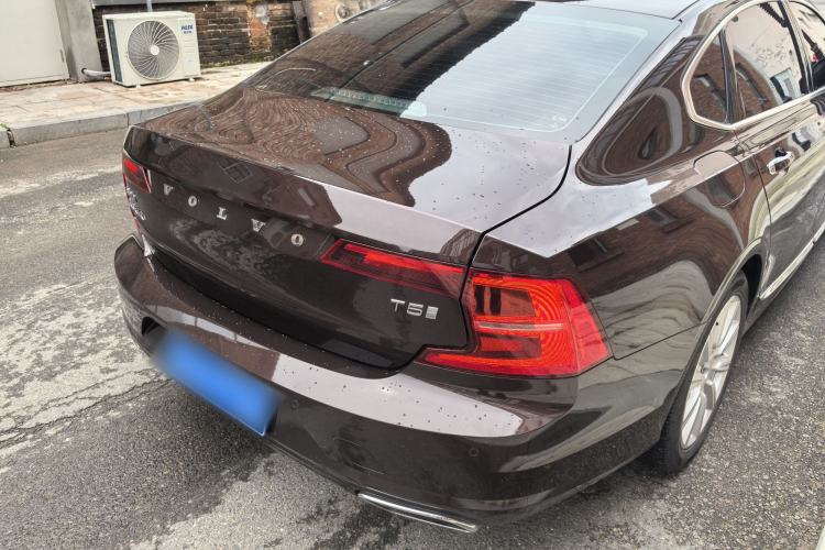 Used Volvo S90 2020 Facelifted T5 Zhiyi Luxury Edition Exterior 7