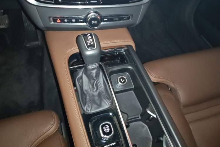 Used Volvo S90 2020 T5 Zhiyuan Luxury Edition Gear Lever