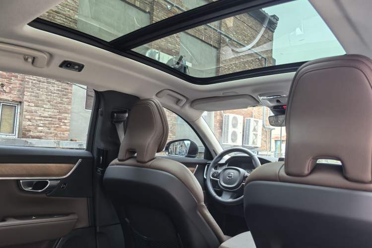 Used Volvo S90 2020 Facelifted T5 Zhiyi Luxury Edition Headliner