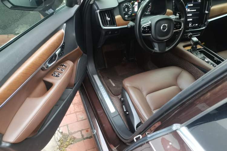 Used Volvo S90 2020 T5 Zhiyi Luxury Edition Interior 3