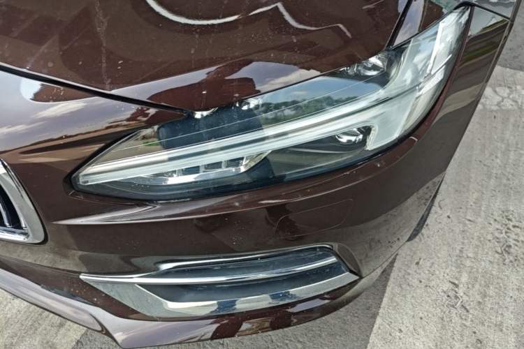 Used Volvo S90 2020 Facelift T5 Smart & Luxurious Edition Left Front Headlight