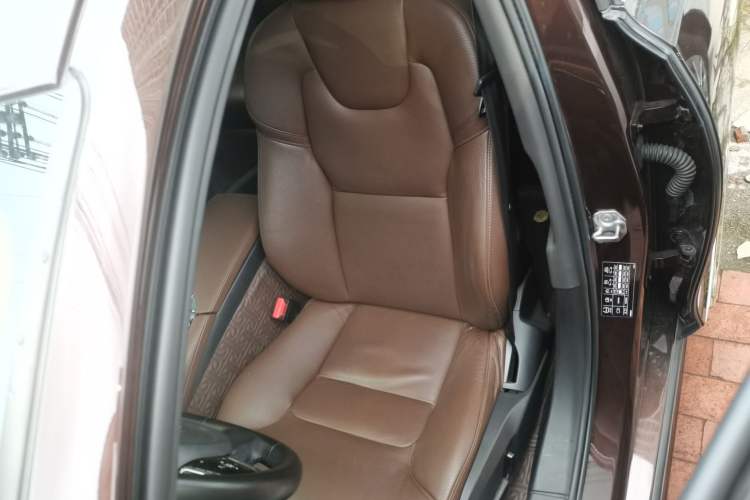 Used Volvo S90 2020 T5 Zhiyi Luxury Edition Left Front Seat