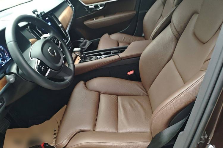 Used Volvo S90 2020 Facelift T5 Smart & Luxurious Edition Left Front Seat