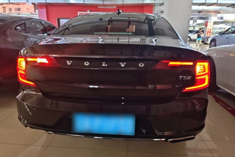 Used Volvo S90 2020 T5 Zhiyuan Luxury Edition Rear
