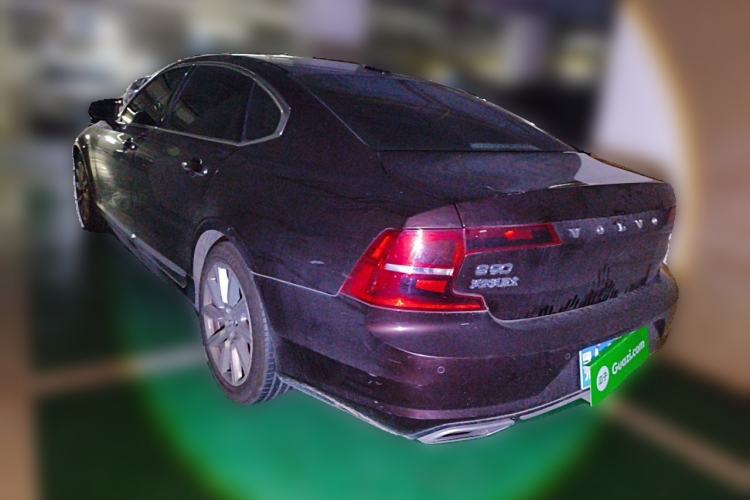 Used Volvo S90 2020 T5 Zhiyi Luxury Edition Rear Left 45 Deg