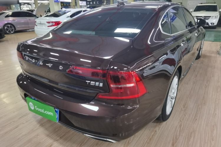 Used Volvo S90 2020 T5 Zhiyuan Luxury Edition Rear Right 45 Deg