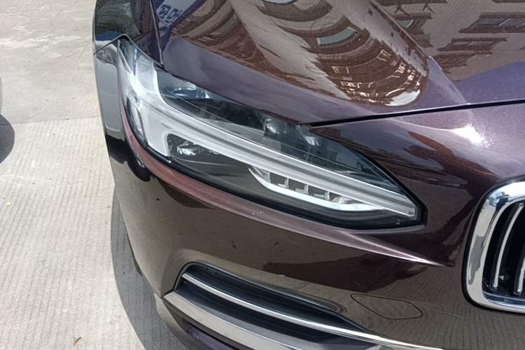 Used Volvo S90 2020 T5 Zhiyi Luxury Edition Right Front Headlight