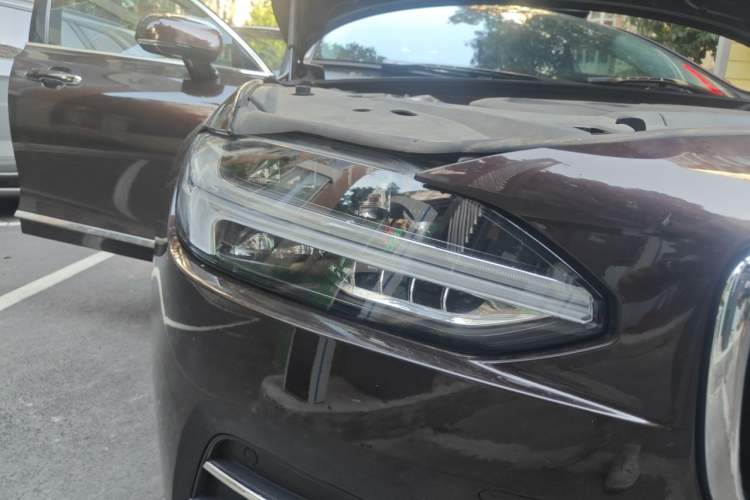 Used Volvo S90 2020 T5 Zhiyi Luxury Edition Right Front Headlight
