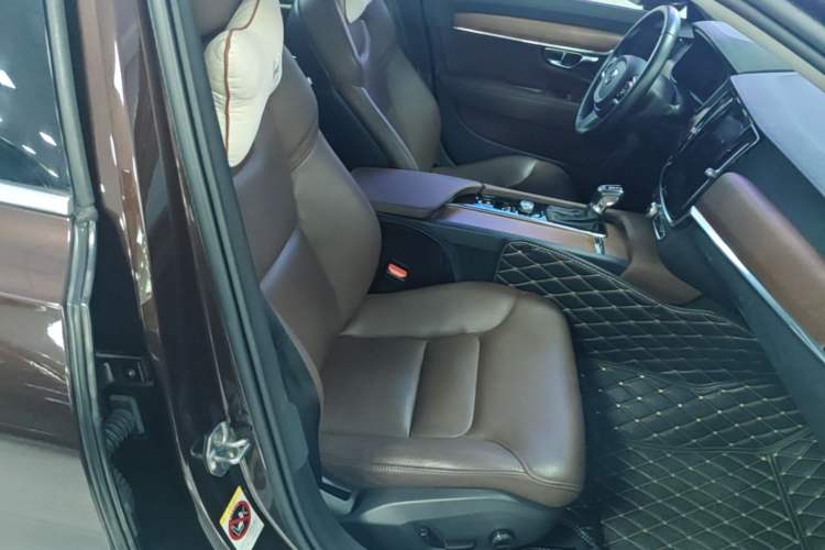 Used Volvo S90 2020 T5 Zhiyi Luxury Edition Right Front Seat