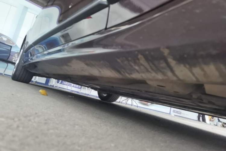 Used Volvo S90 2020 T5 Zhiyi Luxury Edition Right Side Sill