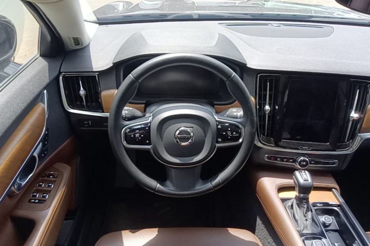 Used Volvo S90 2020 T5 Zhiyi Luxury Edition Steering Wheel