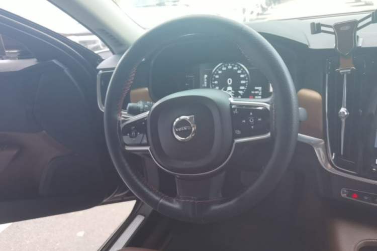 Used Volvo S90 2020 T5 Zhiyi Luxury Edition Steering Wheel