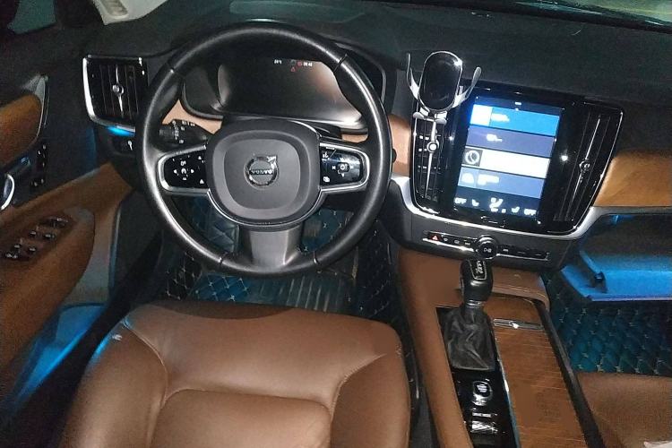 Used Volvo S90 2020 T5 Zhiyi Luxury Edition Steering Wheel