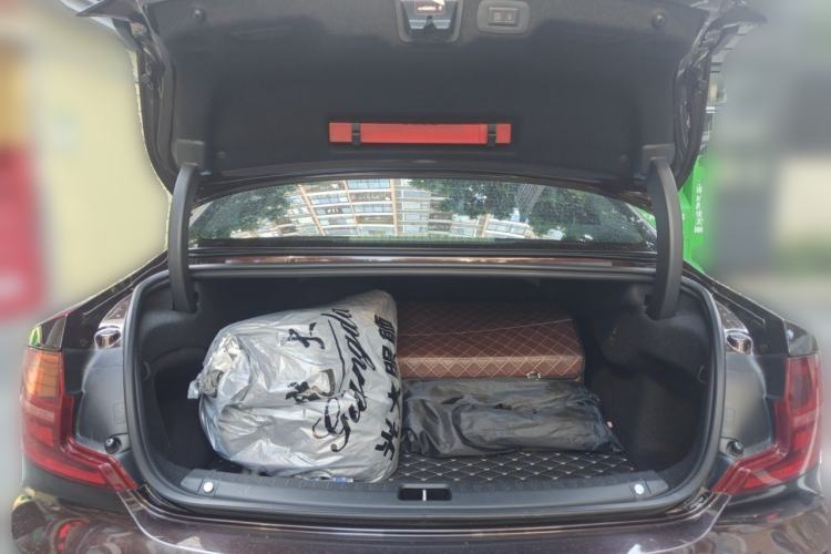 Used Volvo S90 2020 T5 Zhiyi Luxury Edition Trunk