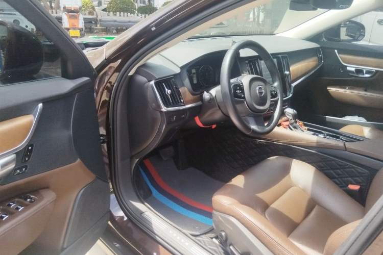 Used Volvo S90 2020 T5 Zhiyi Luxury Edition Driver Seat