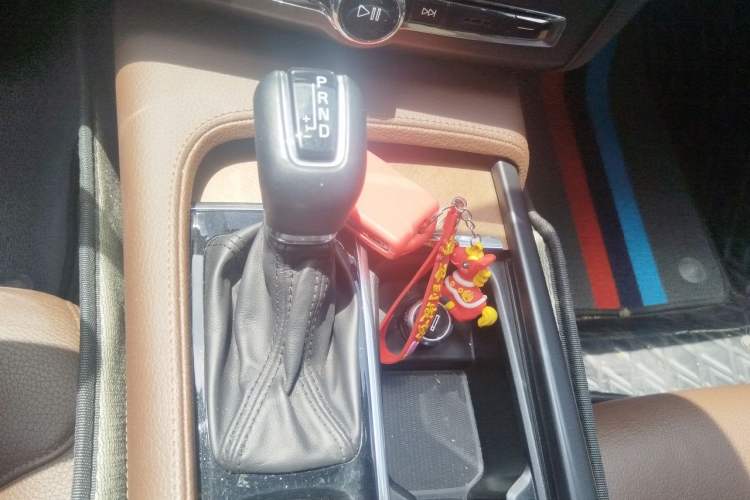 Used Volvo S90 2020 T5 Zhiyi Luxury Edition Gear Lever
