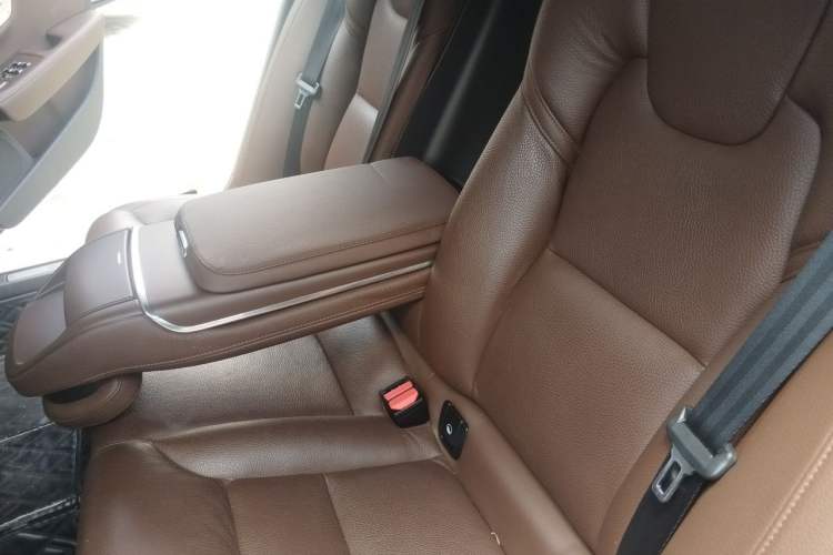 Used Volvo S90 2020 T5 Zhiyi Luxury Edition Left Rear Seat