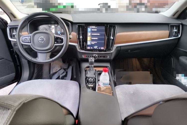 Used Volvo S90 2020 T5 Zhiyi Luxury Edition Center Console
