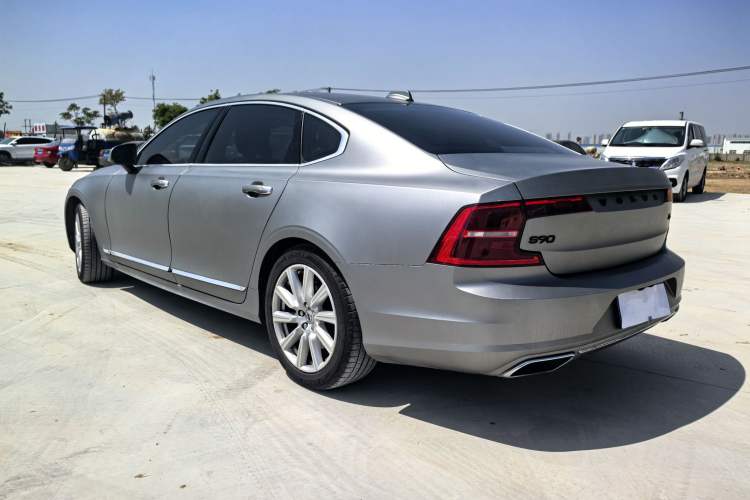 Used Volvo S90 2020 T5 Zhiyi Luxury Edition Exterior 3