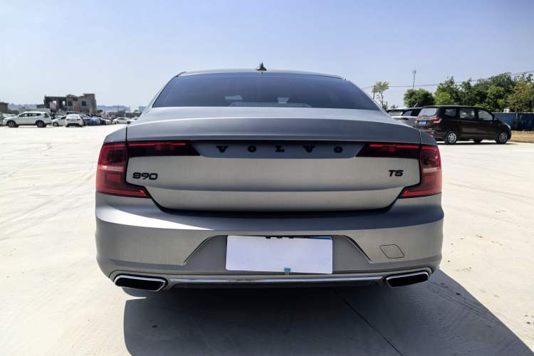 Used Volvo S90 2020 T5 Zhiyi Luxury Edition Exterior 4