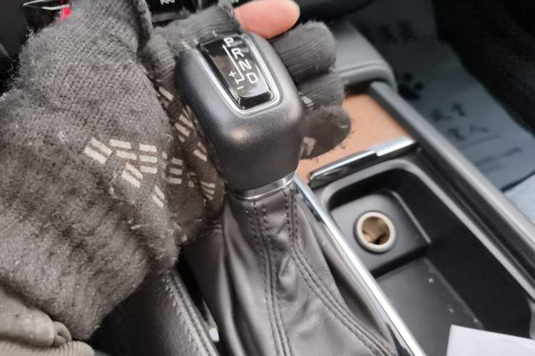 Used Volvo S90 2020 T5 Zhiyi Luxury Edition Gear Lever