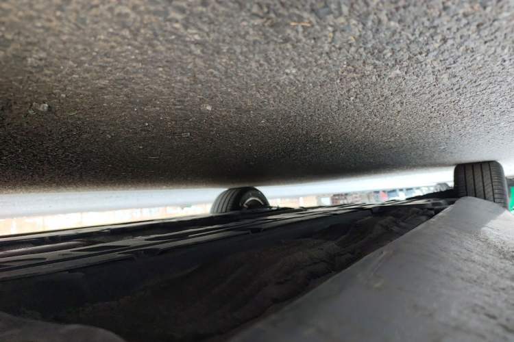 Used Volvo S90 2020 T5 Zhiyi Luxury Edition Chassis Front Right
