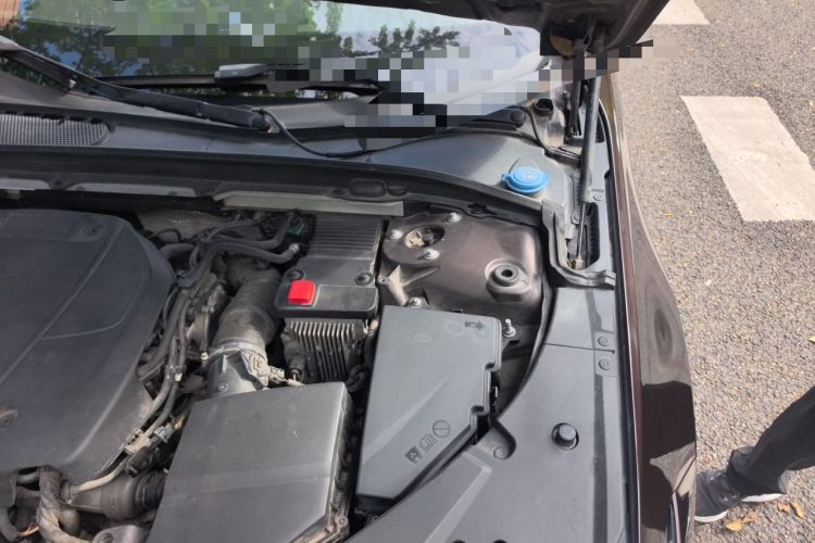 Used Volvo S90 2020 T5 Zhiyi Luxury Edition Engine Bay Left