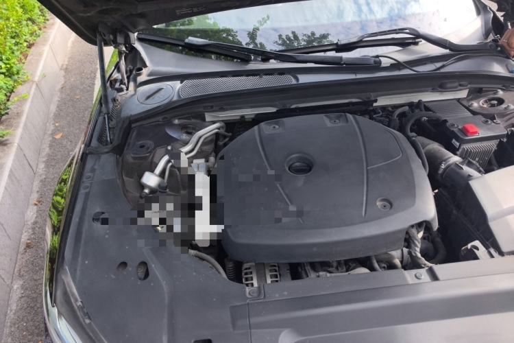 Used Volvo S90 2020 T5 Zhiyi Luxury Edition Engine Bay Right