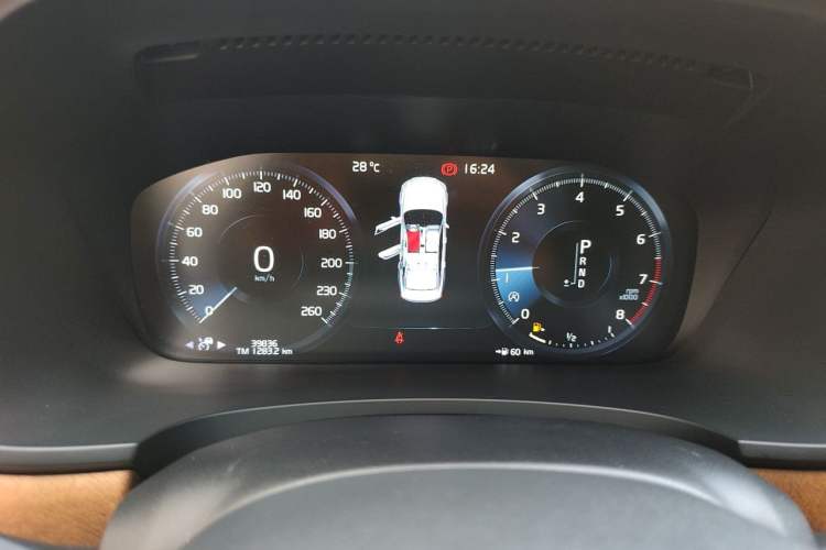 Used Volvo S90 2020 T5 Zhiyi Luxury Edition Instrument Cluster