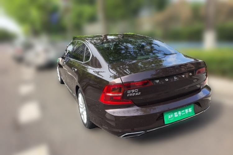 Used Volvo S90 2020 T5 Zhiyi Luxury Edition Rear Left 45 Deg