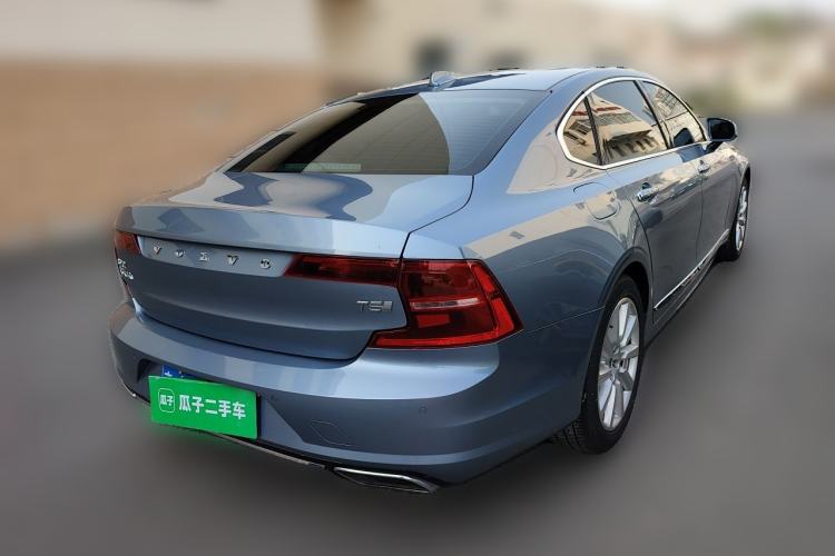 Used Volvo S90 2020 T5 Zhiyi Luxury Edition Rear Right 45 Deg